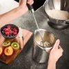Gefu teräksinen sauvasekoitinkulho mitta-asteikolla 1,5L